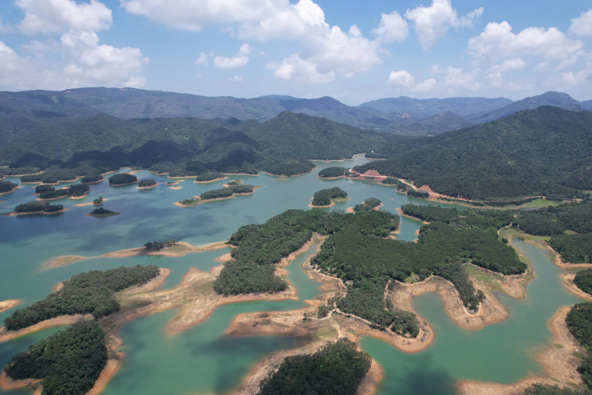 台山大窿洞水库 台山端芬大窿洞水库 天气晴朗,用无人机拍摄,全是大片