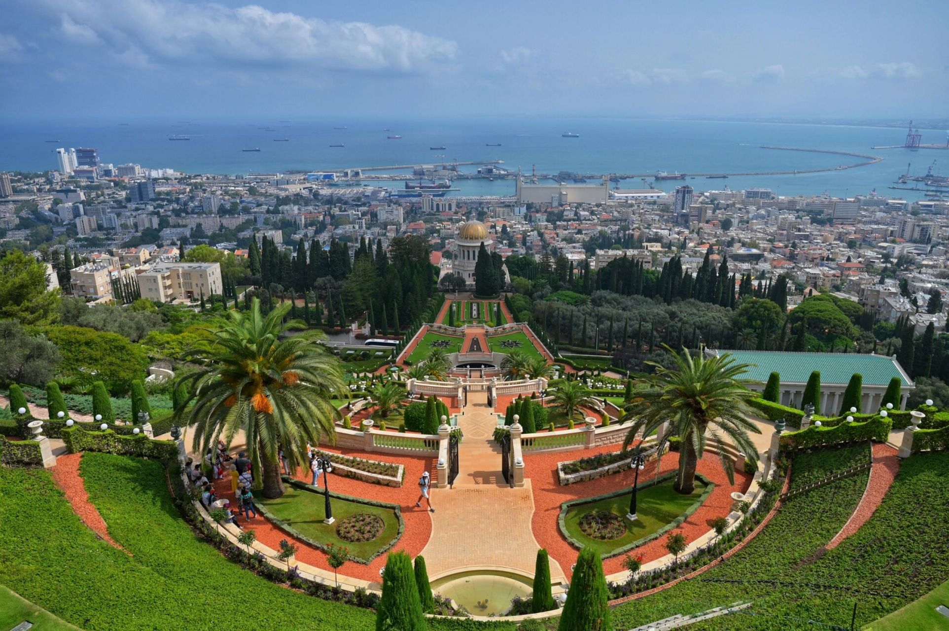 巴哈伊空中花园@海法 海法是以色列第三大城市,是一座科技企业集聚的