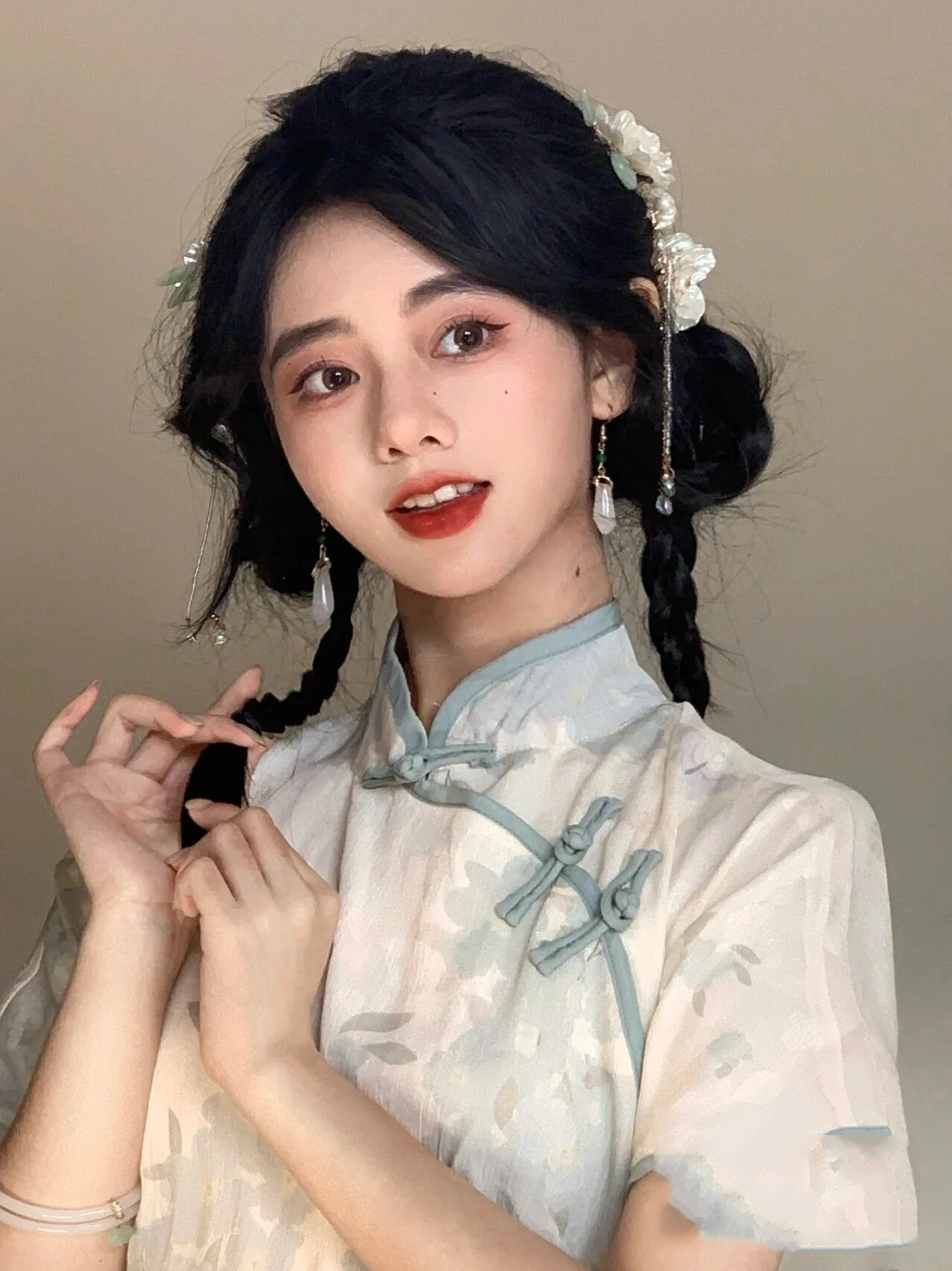 民国旗袍少女头像|国风