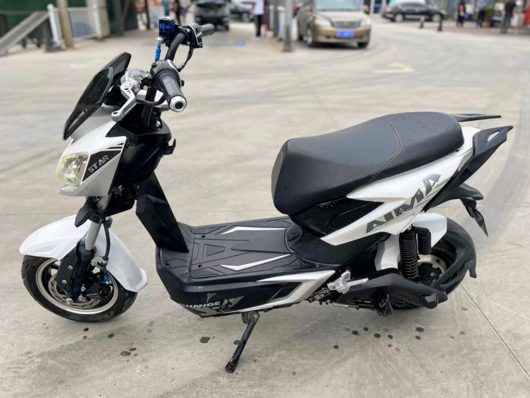 爱玛小极客雅迪x5