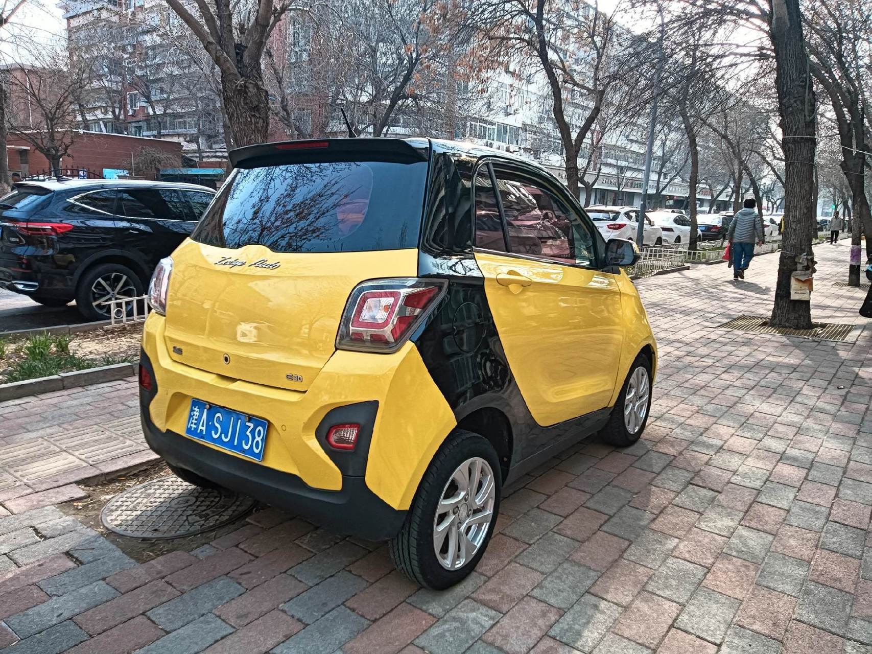 众泰芝麻e30轮胎型号图片