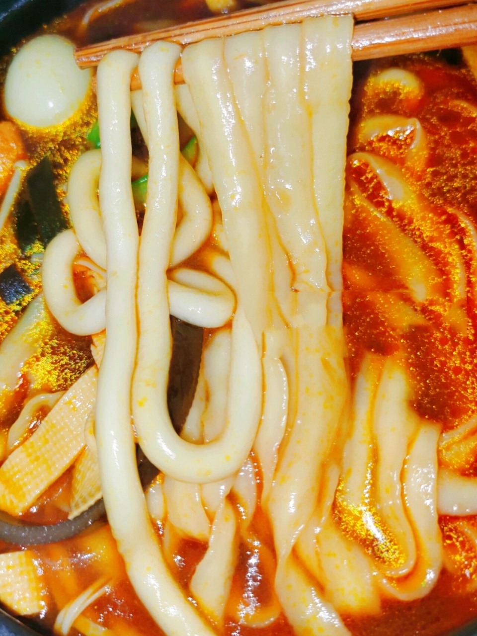 9215砂锅土豆粉两掺 9215砂锅土豆粉两掺 	 01材料:鸡胸肉