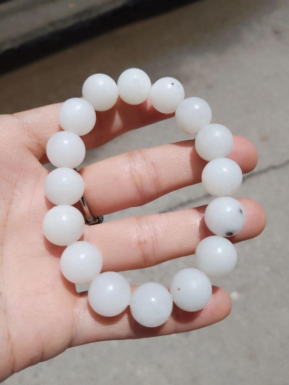 和田玉新疆料桂花糕手串卡12 天然和田玉新疆山料桂花糕手串卡12,抛的