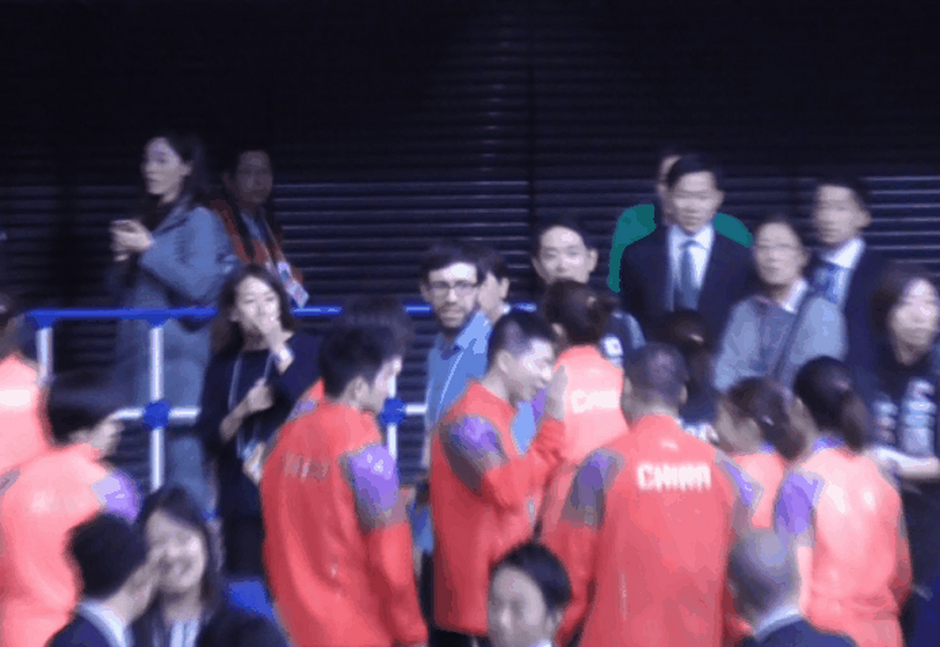 啊啊啊龙枣兄妹也太甜了吧～小枣歪头鲨和笑容都好可爱!