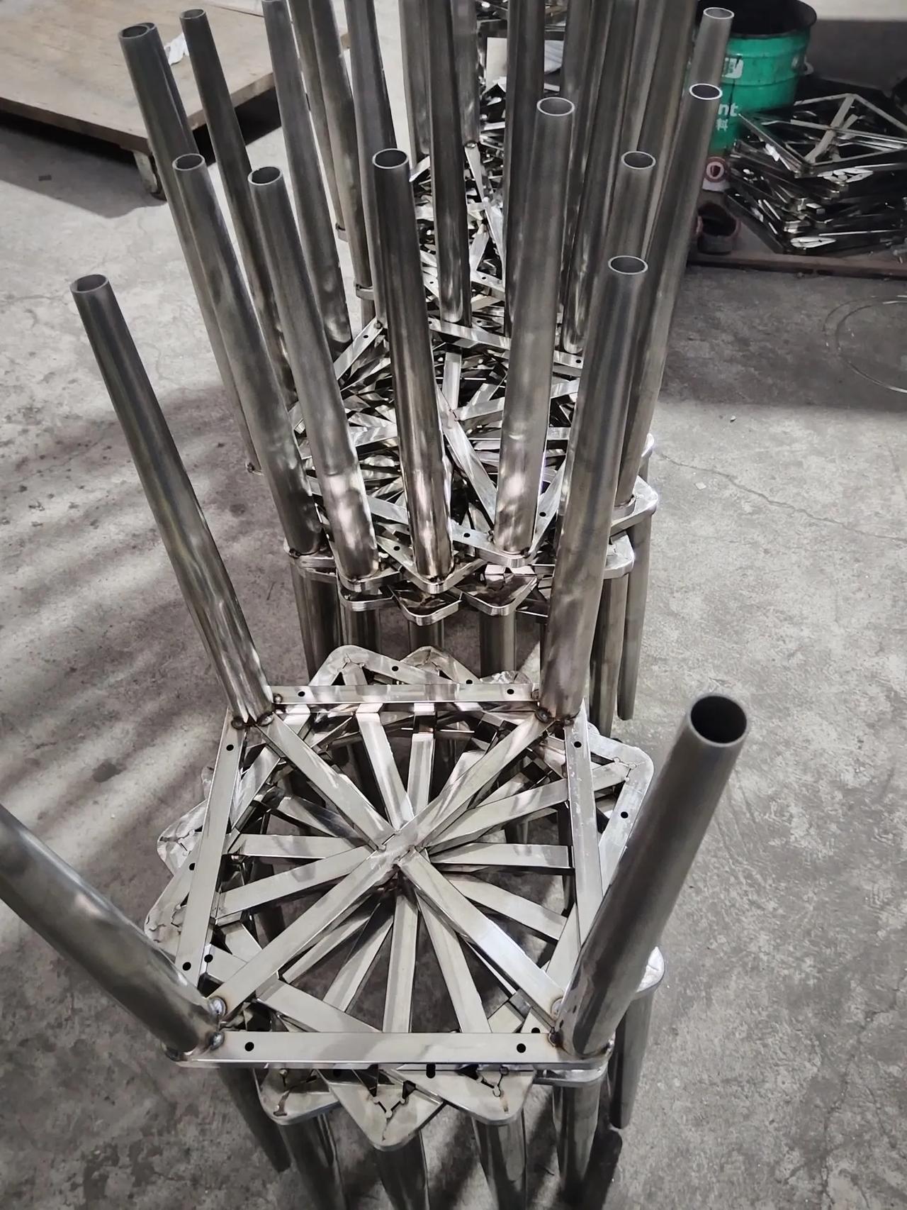 中午回家睡觉也没有睡着,就是我睡的时候能听到