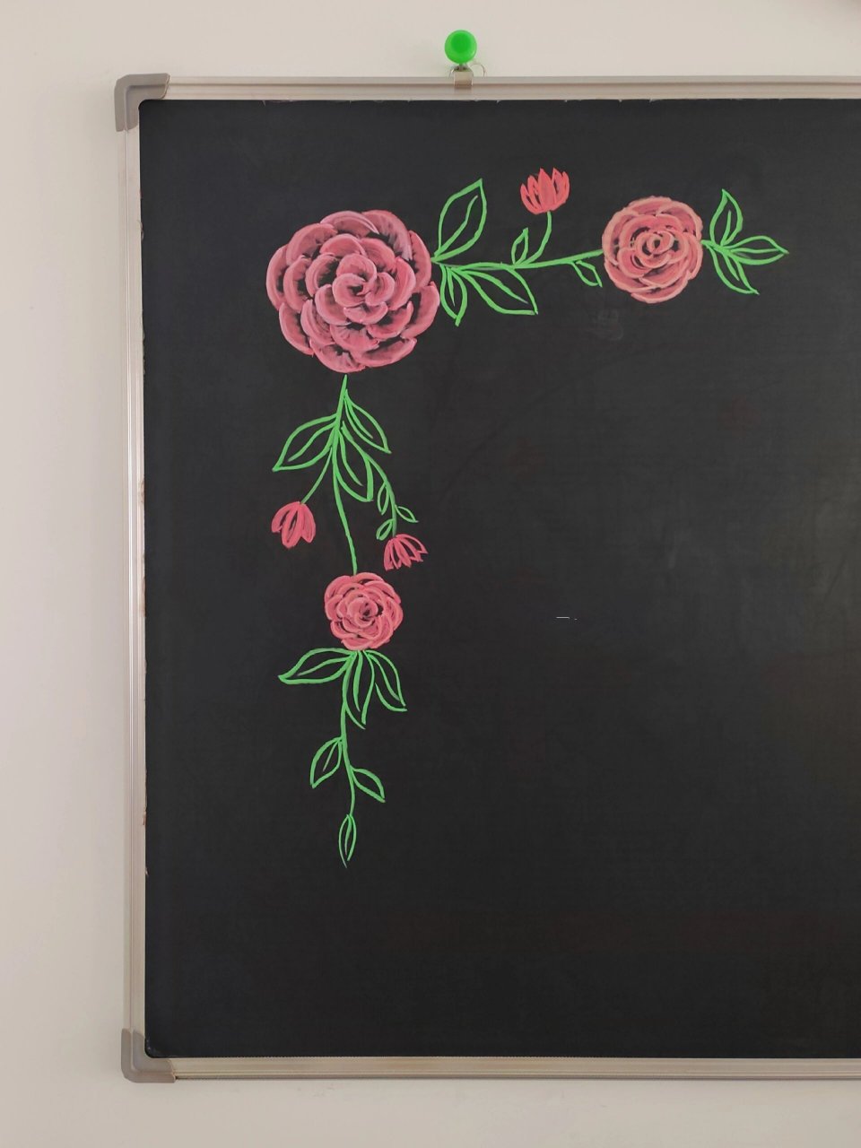 粉笔画|黑板报边角插图 黑板报粉笔画花卉边角插图