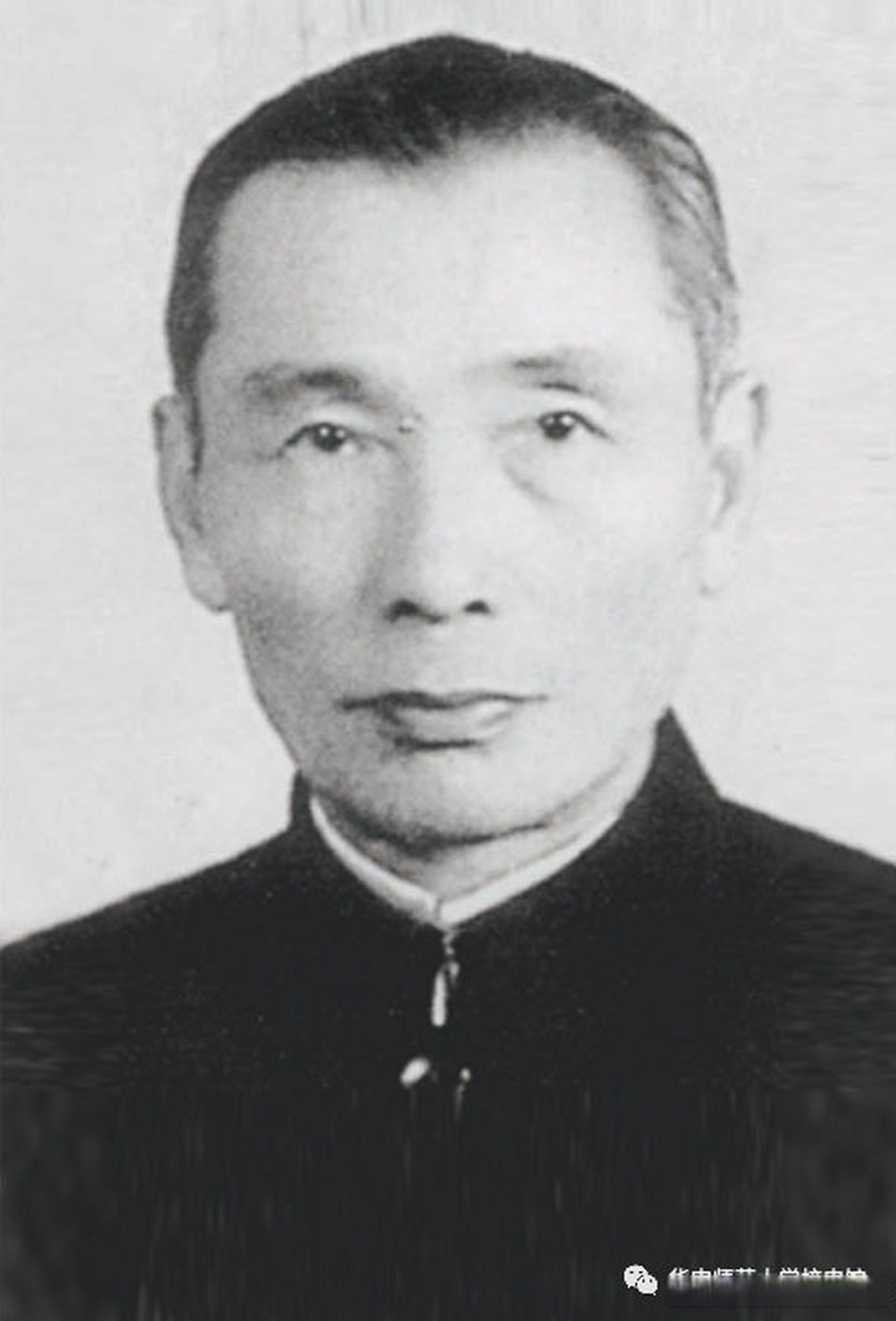 华大历程【华大历程|校史上的今天 潘梓年 潘梓年(1893—1972.4.