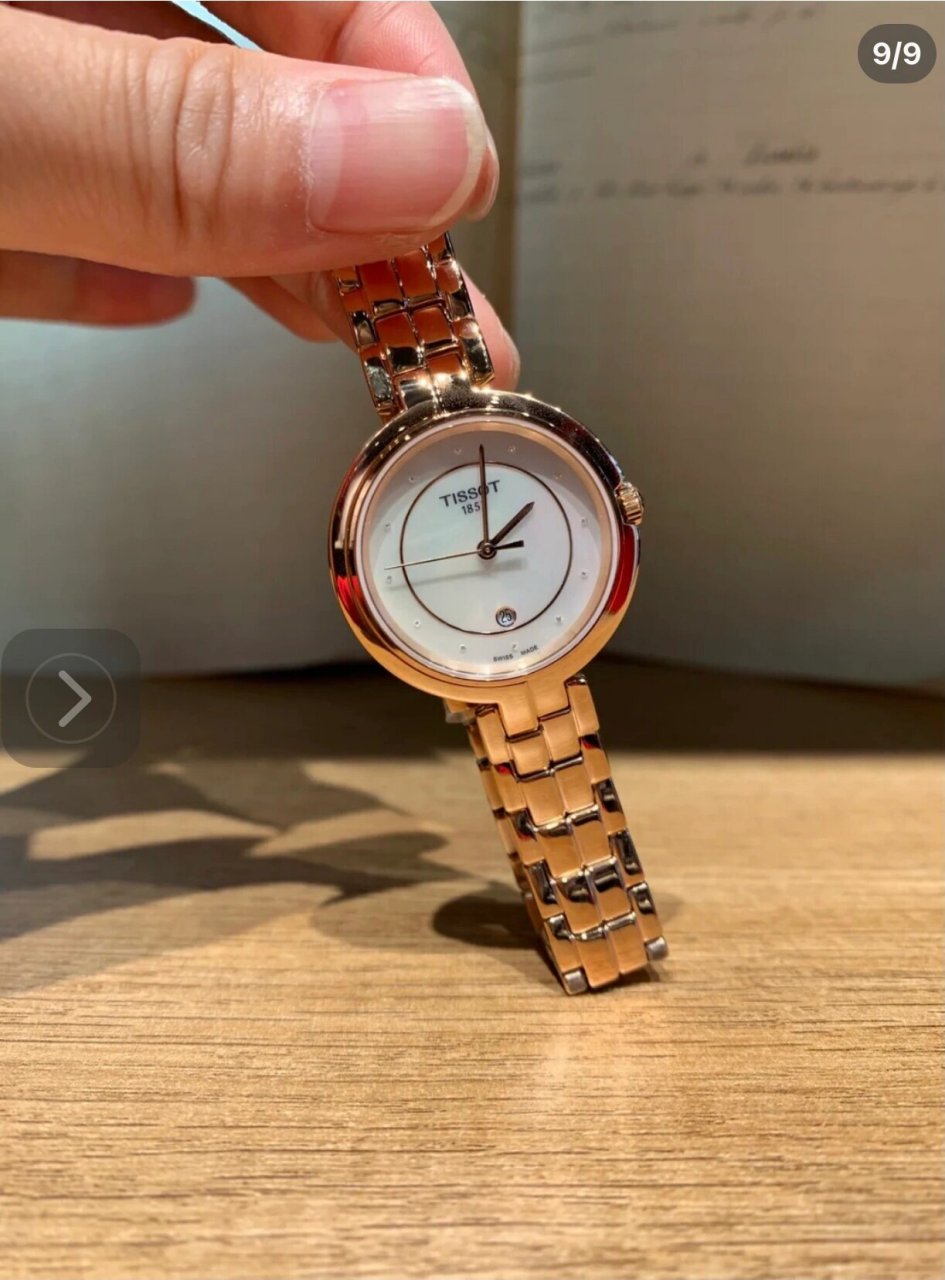 天梭弗拉明戈系列～～ 表耳处一高一低的设计源于火烈鸟忠贞不渝的