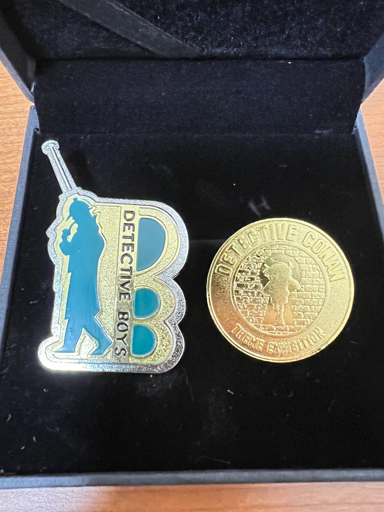 少年侦探团徽章 做工真好 买的时候还送我一个,开心97