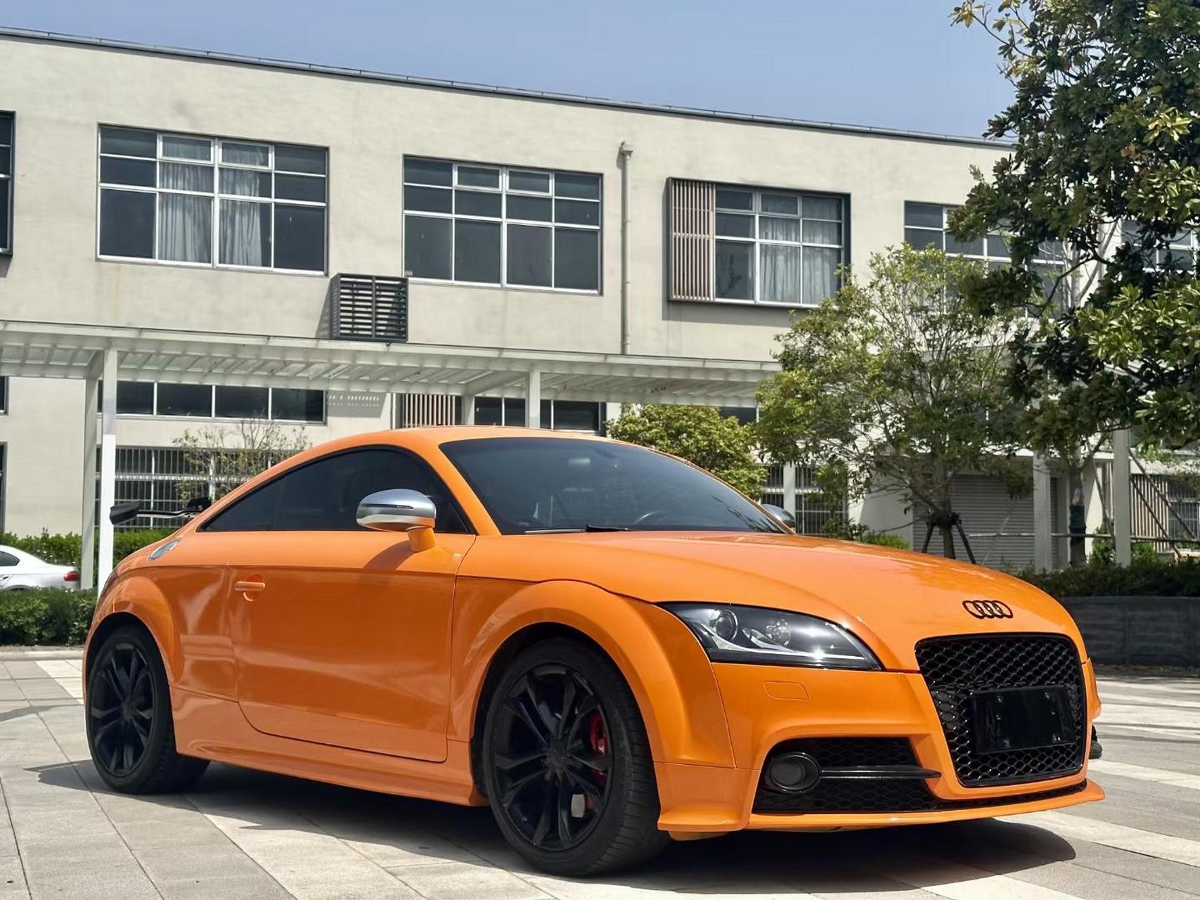 奥迪 tts.13年 13款 奥迪tts tts coupe 2.0tfsi quattro,上海小姐姐