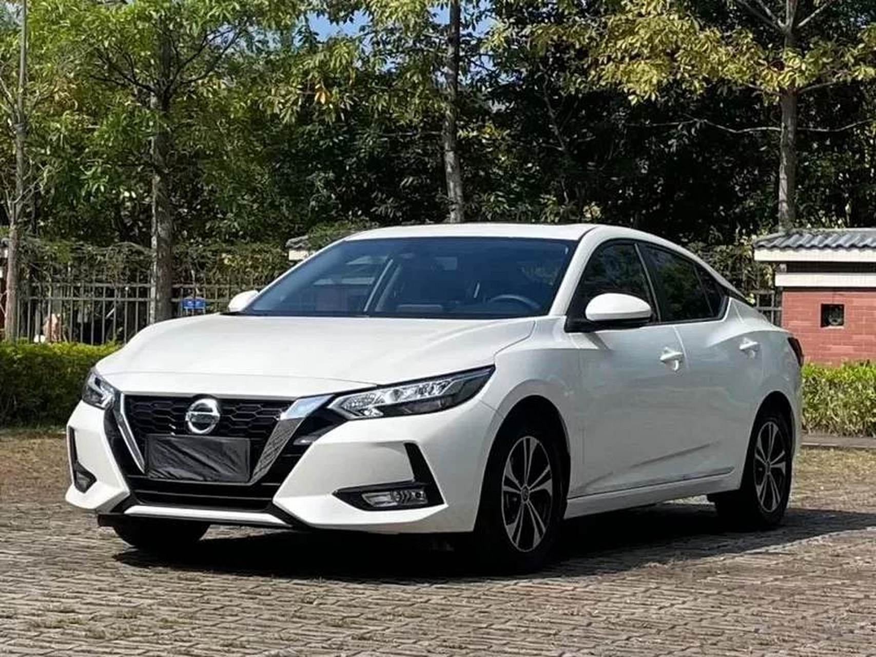 2024款 日产轩逸 经典 1.6l 舒适版  23年9月上牌,安全行驶0.