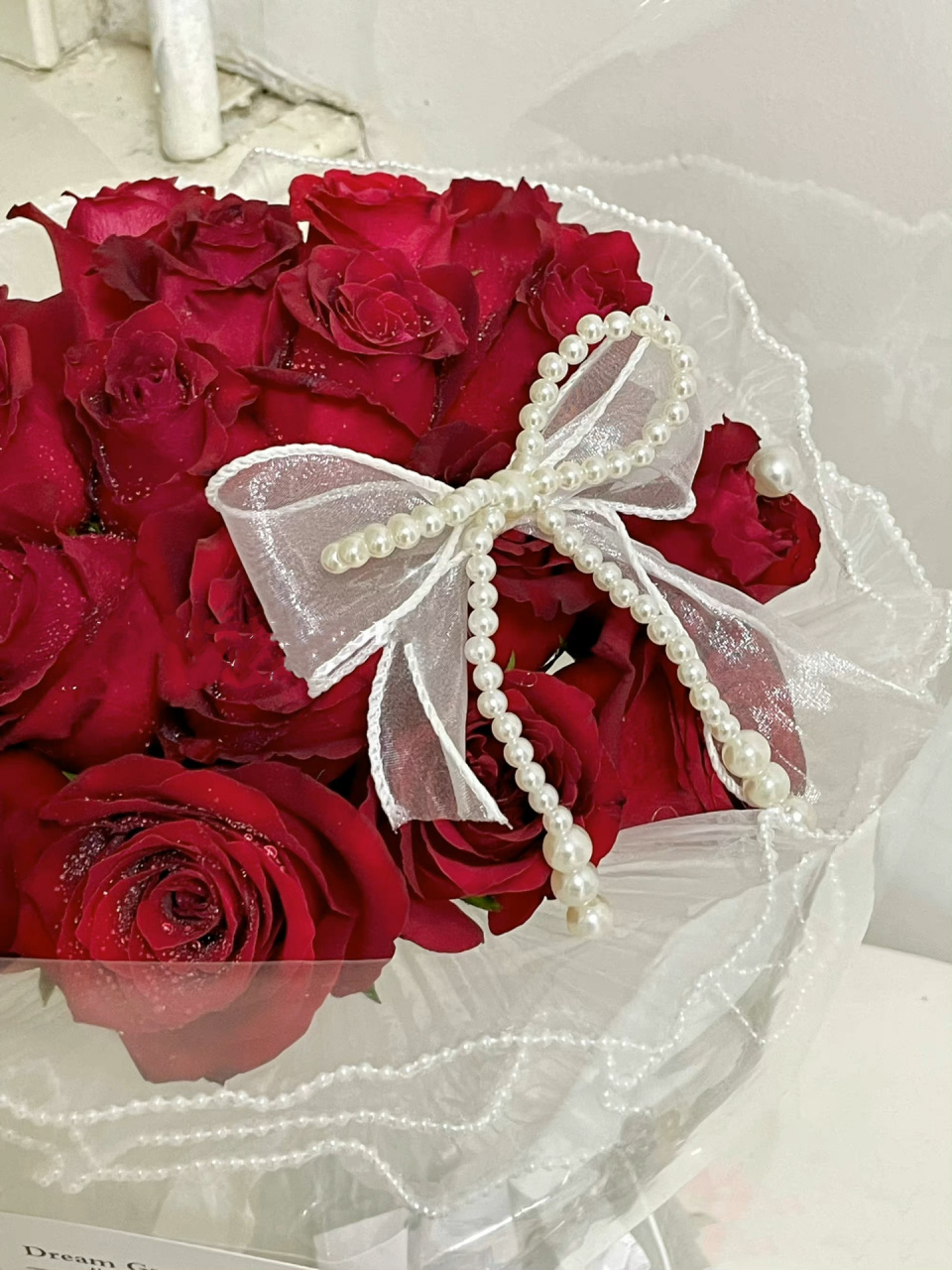同城鲜花预定|情人节花束珍珠红玫瑰花束78 超浪漫的红玫瑰花束