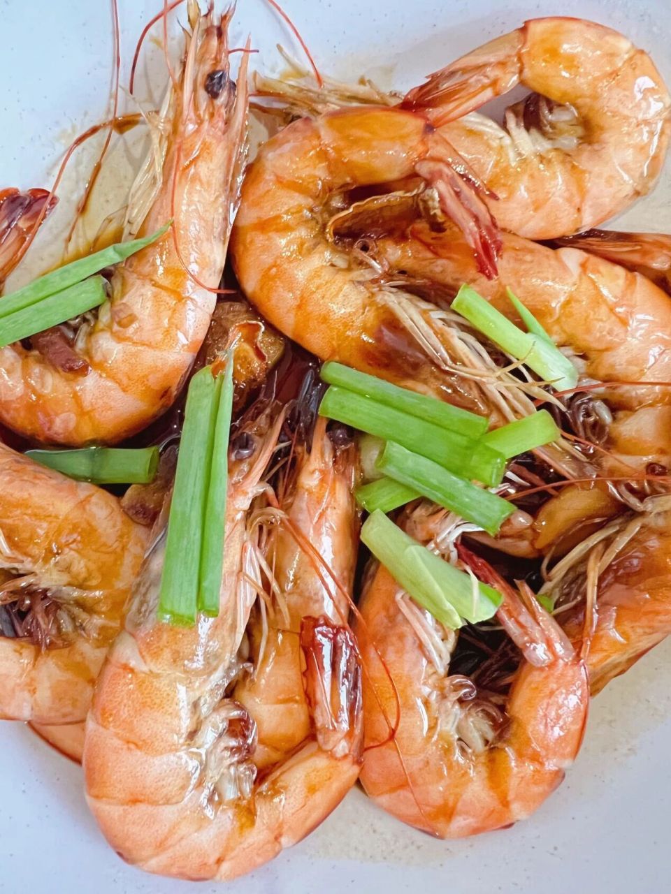 红烧大虾,家常做法~超简单看一遍就会 今天做的是一道巨好吃的红烧虾