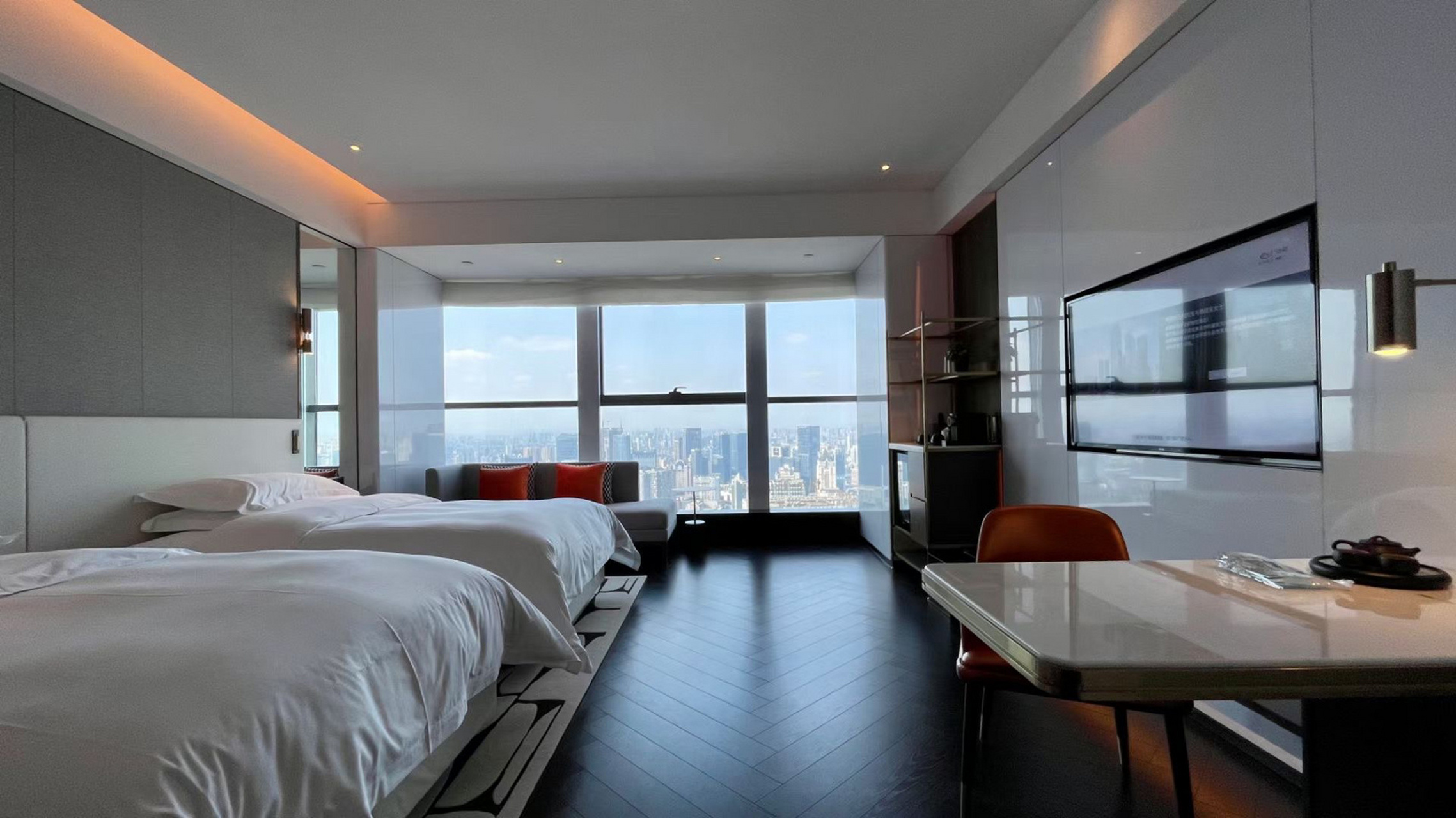 成都琅珀凯悦臻选酒店90 7215屏幕前尊贵优质打卡仅需888/晚