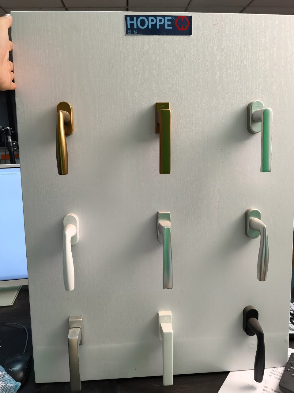 德国好博门窗执手,对应的系统门窗 好博分为两种,一