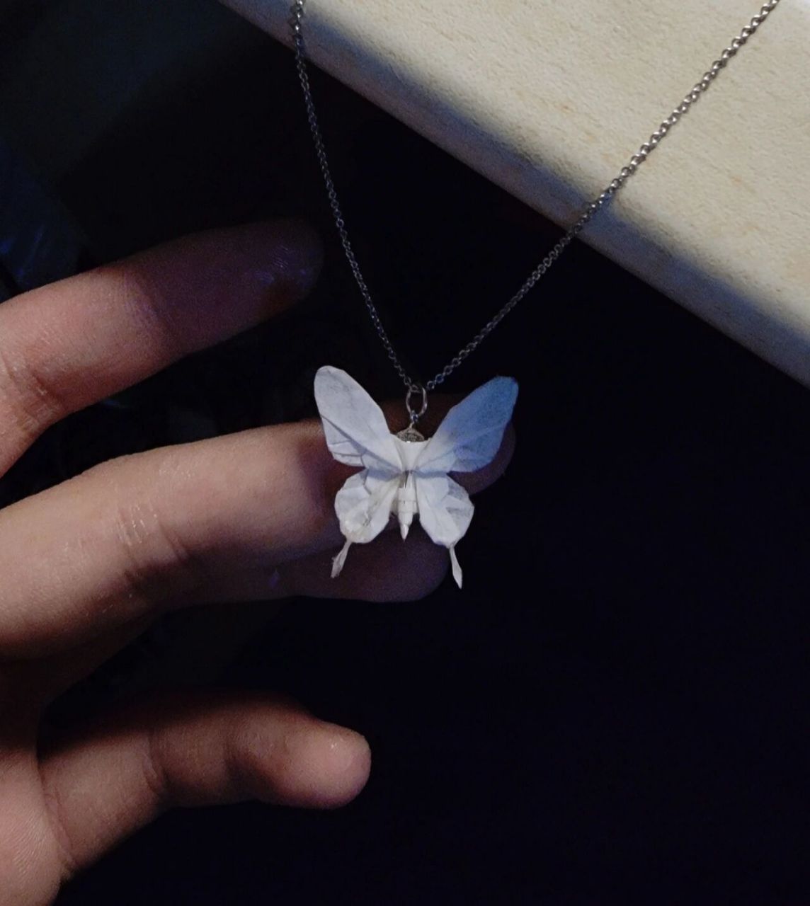 你们要的折纸蝴蝶项链来啦! 用4.