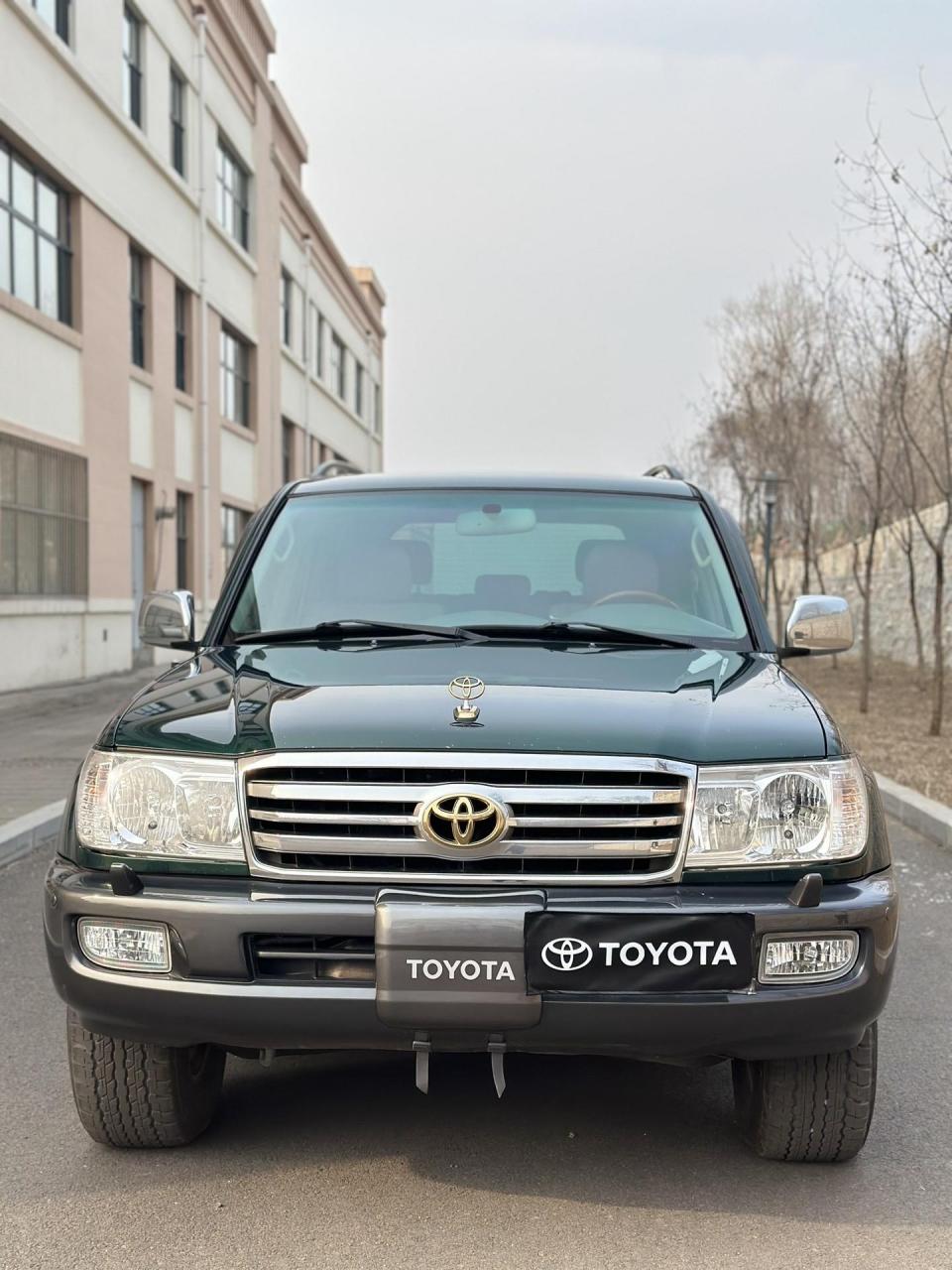 06年中东版丰田陆巡4700全车原漆16万公里双油双备