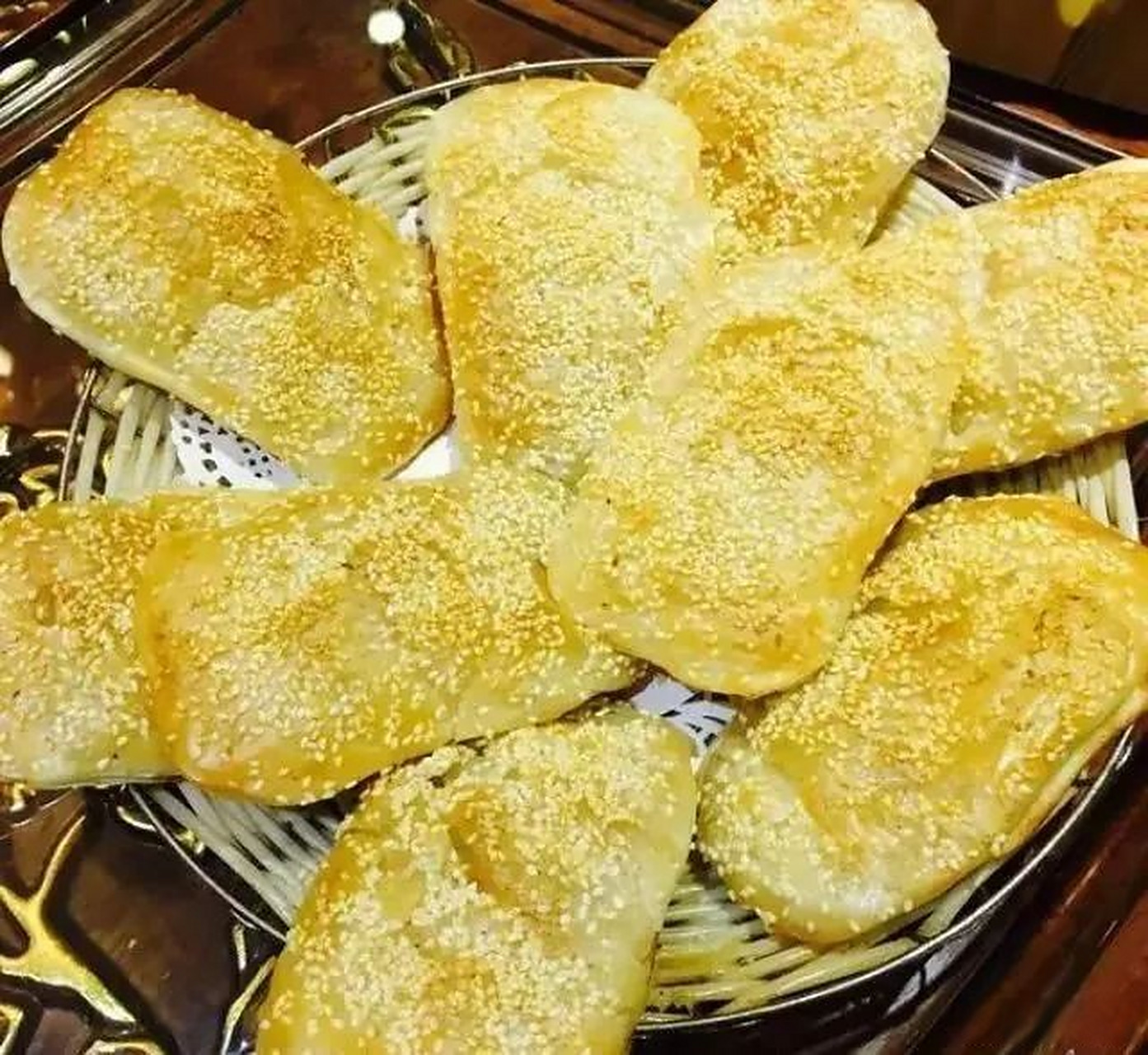 对于蒙城而言,油酥烧饼已经不单单是普通的早餐了,这个有着150年历史