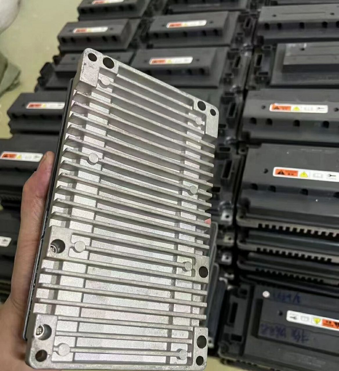 电摩控制器 远驱,蓝德控制器应有尽有,可以私信我,找我来拿