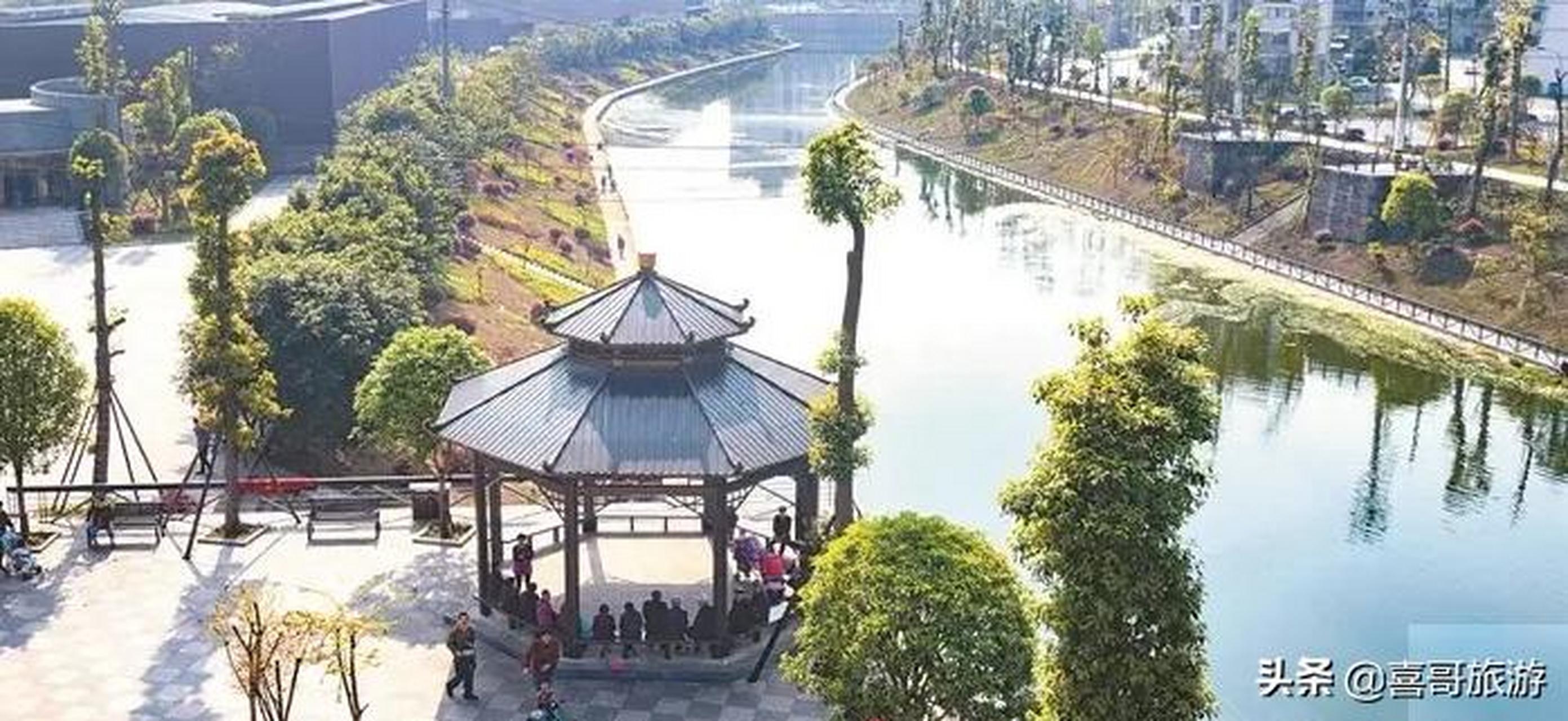 重庆市璧山好玩的地方有:漫水湾公园,龙珰山公园,金冠房车营地公园