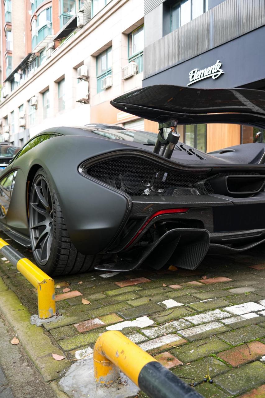 黑武士.mclaren p1