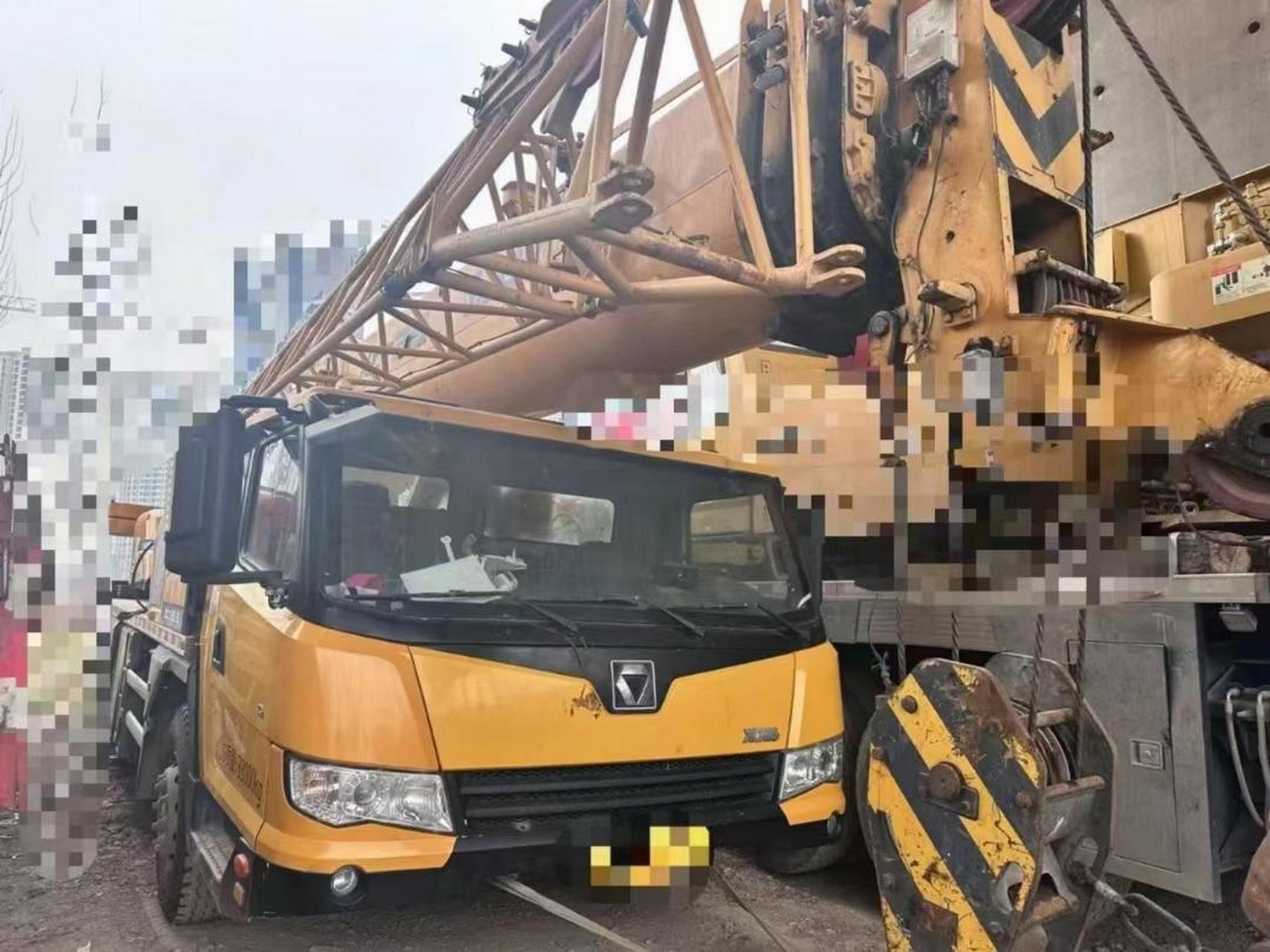 陕西户3179899 19年出厂,徐工xct25l5,国五,手续齐全,个人一手车