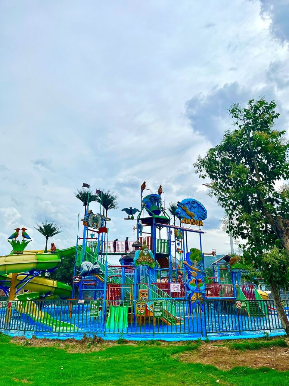 水上乐园7515是我想过夏天的唯一理由 幸福谷水上乐园来啦95