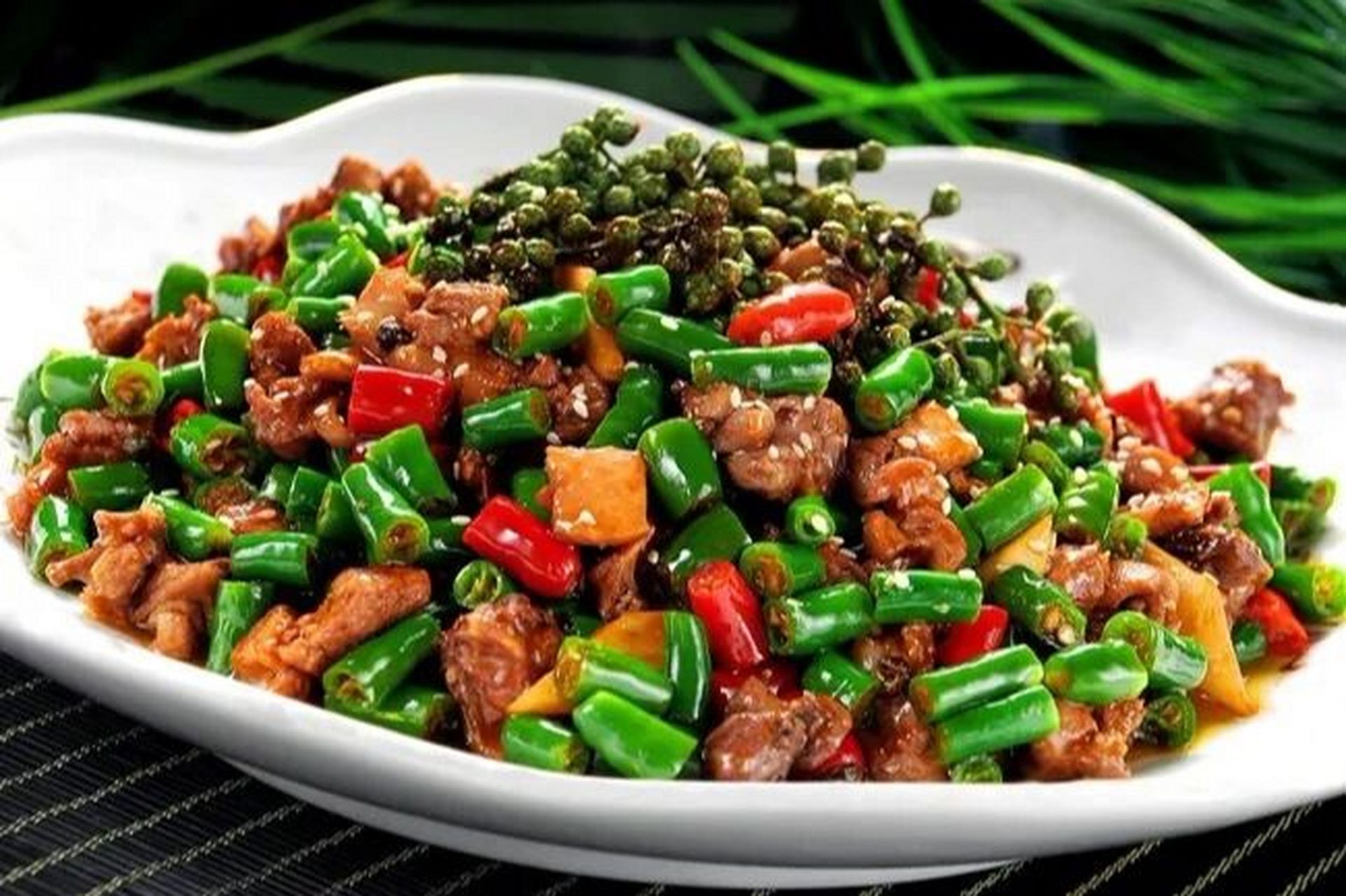 黑石山,石门大佛等旅游景点,在这样一片土地生活的江津人民,对美食有