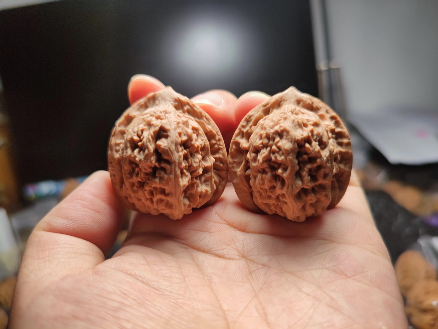 蚂蚁沟狮子头零元起拍小众文玩 蚂蚁沟狮子头零元起拍 尺寸:边39肚37