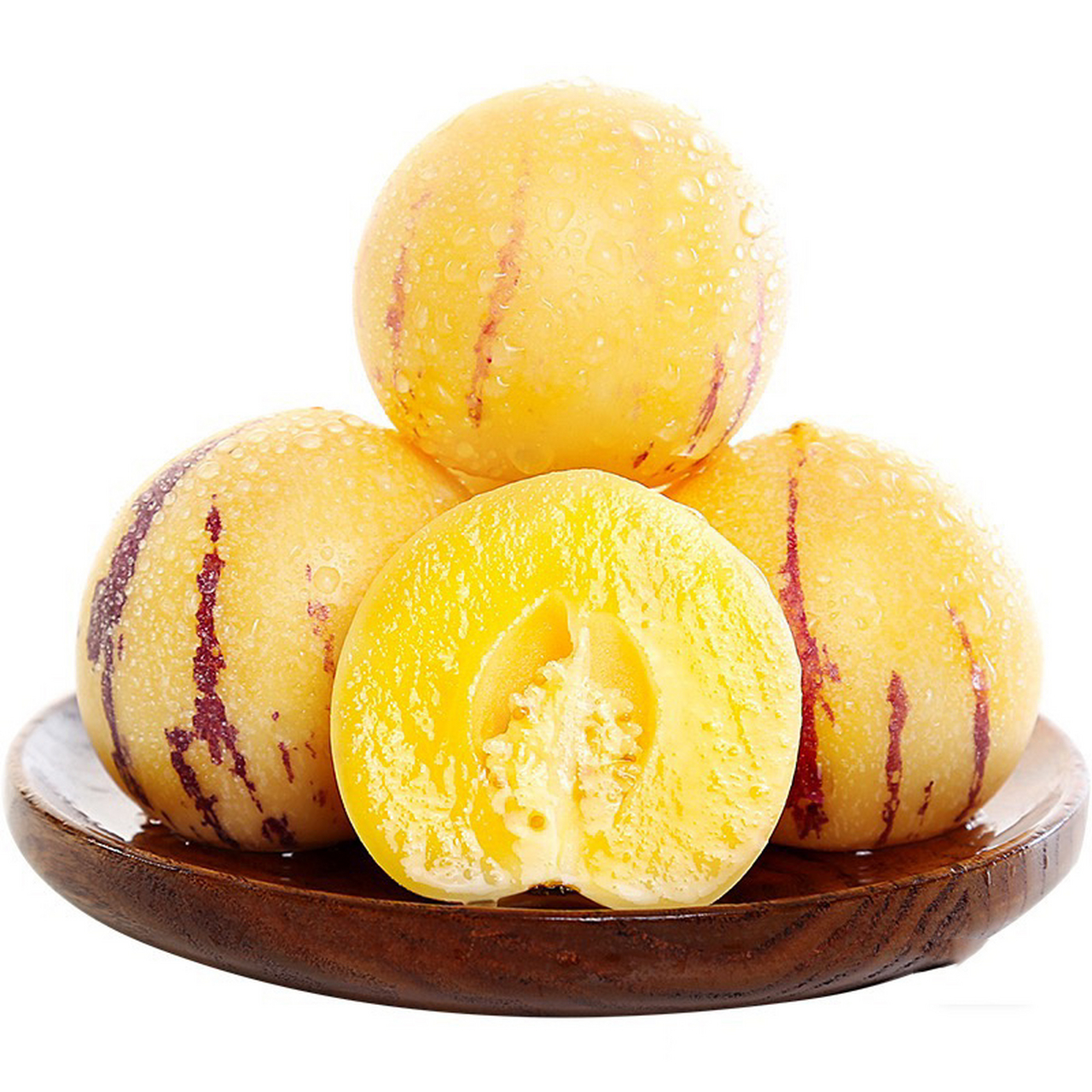 人参果米饭:将精米淘洗干净后与人参果按4:1的比例置于锅中蒸煮.