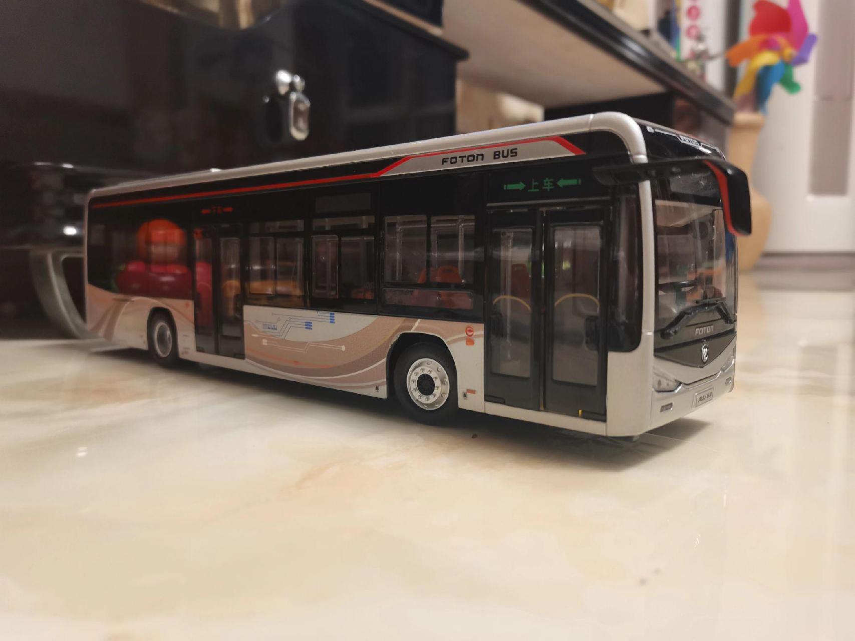 1:36福田欧辉bj6129纯电动公交模型