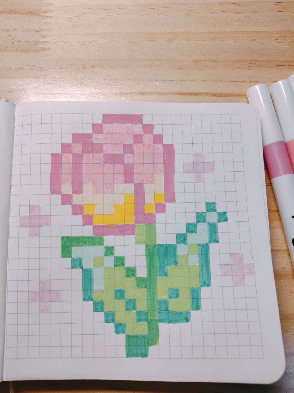 像素画:浪漫郁金香 像素画挑战第一期,浪漫郁金香93 不喜勿喷,96