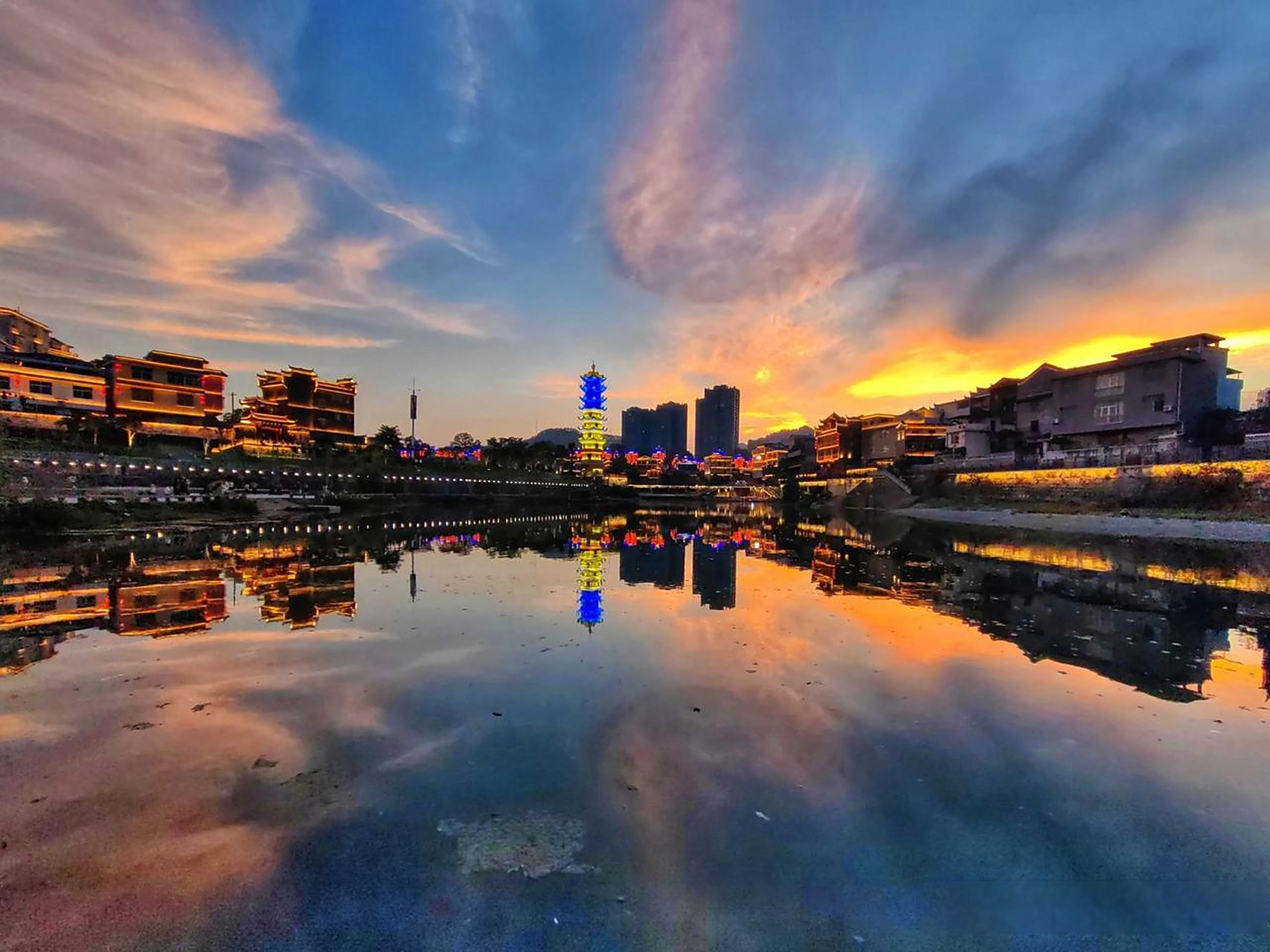 湖南省湘西州吉首市乾州古城 拍摄美丽的城市 湘西苗乡风景