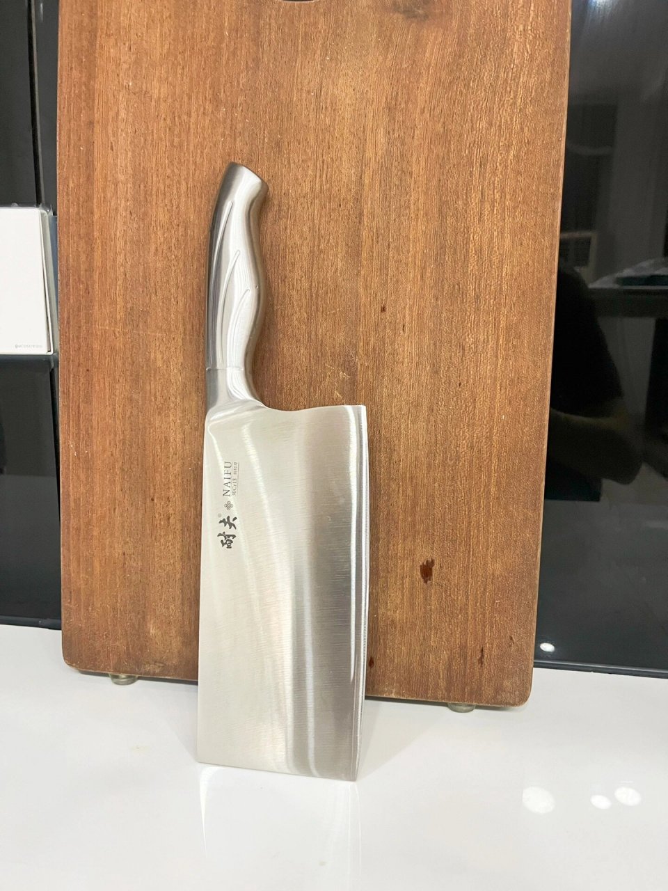 你们有没有发现一种情况,家里的菜刀老是容易卷刃!