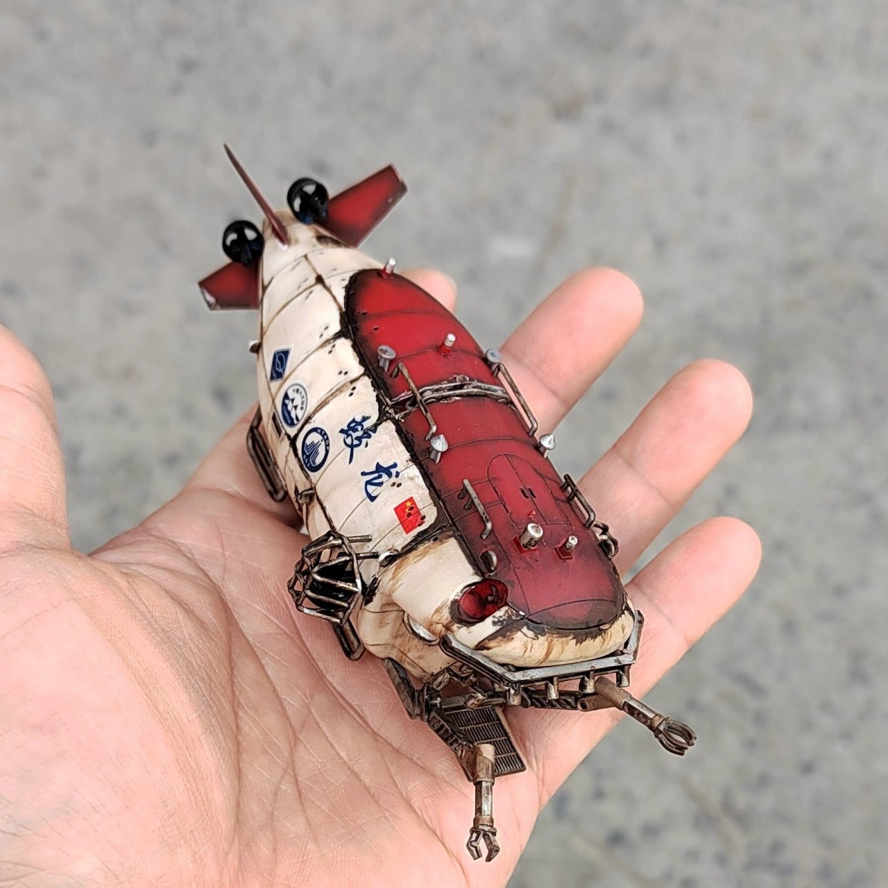 蛟龙号潜水艇模型7515探秘深海奇观的必备艺术 想象一下,你拥有