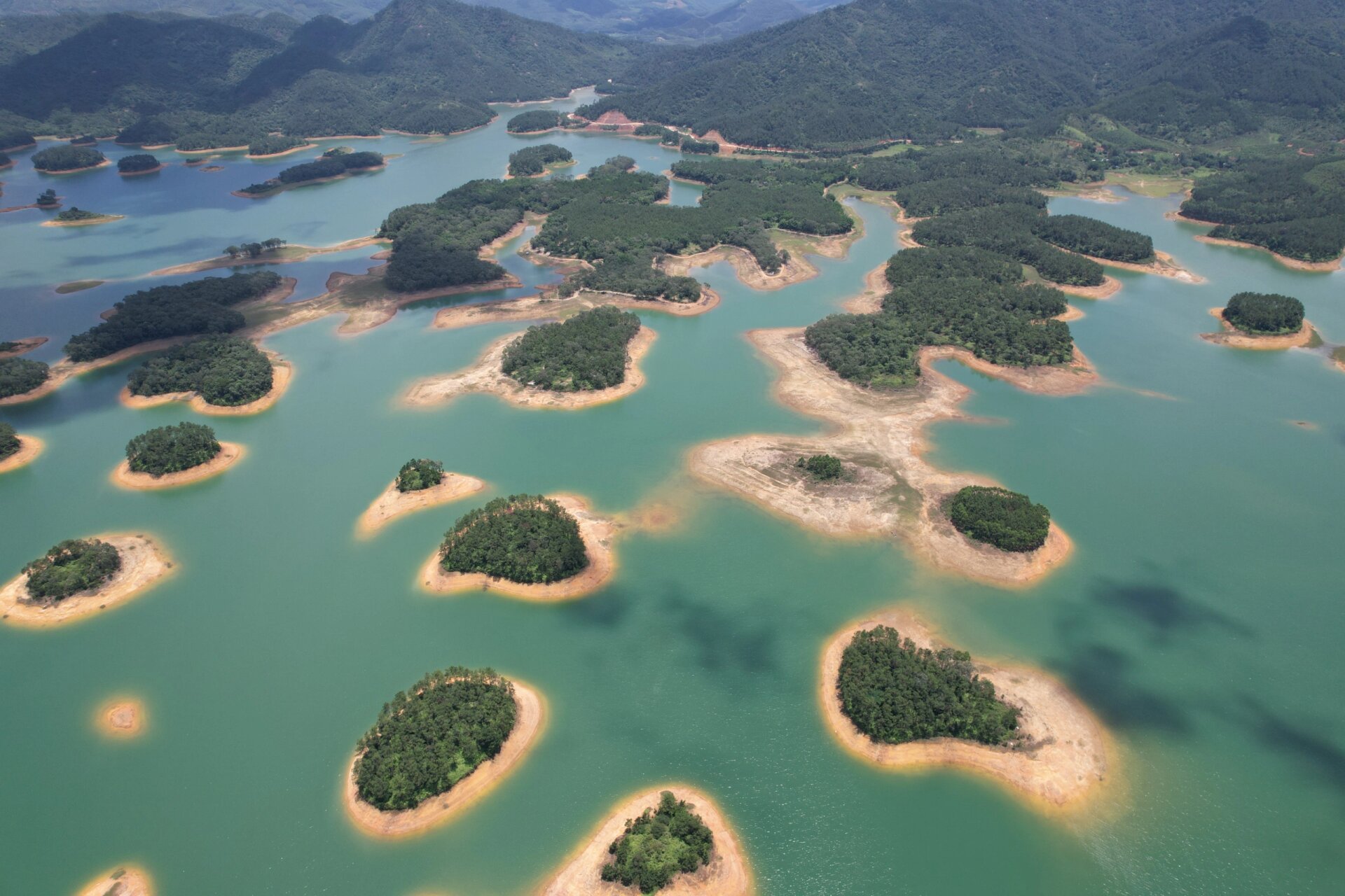 台山大窿洞水库 台山端芬大窿洞水库 天气晴朗,用无人机拍摄,全是大片