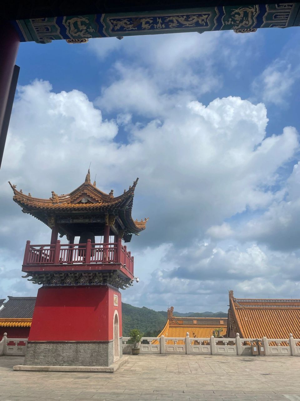 91地址:绍兴柯桥兜率天宫景区 	 7515:可以直接美团购买门票也
