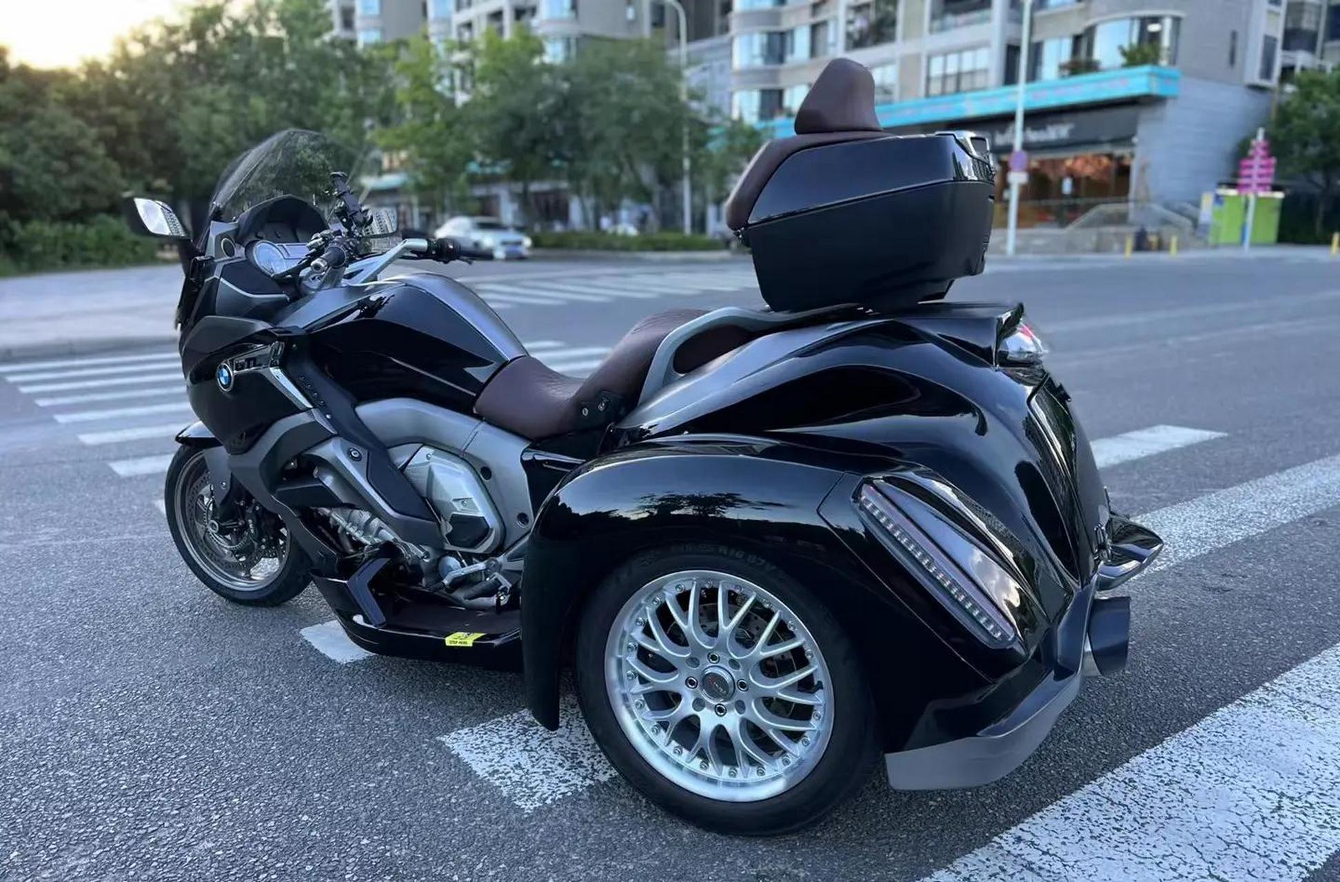 宝马68.8万正三轮k1600gtl摩托车