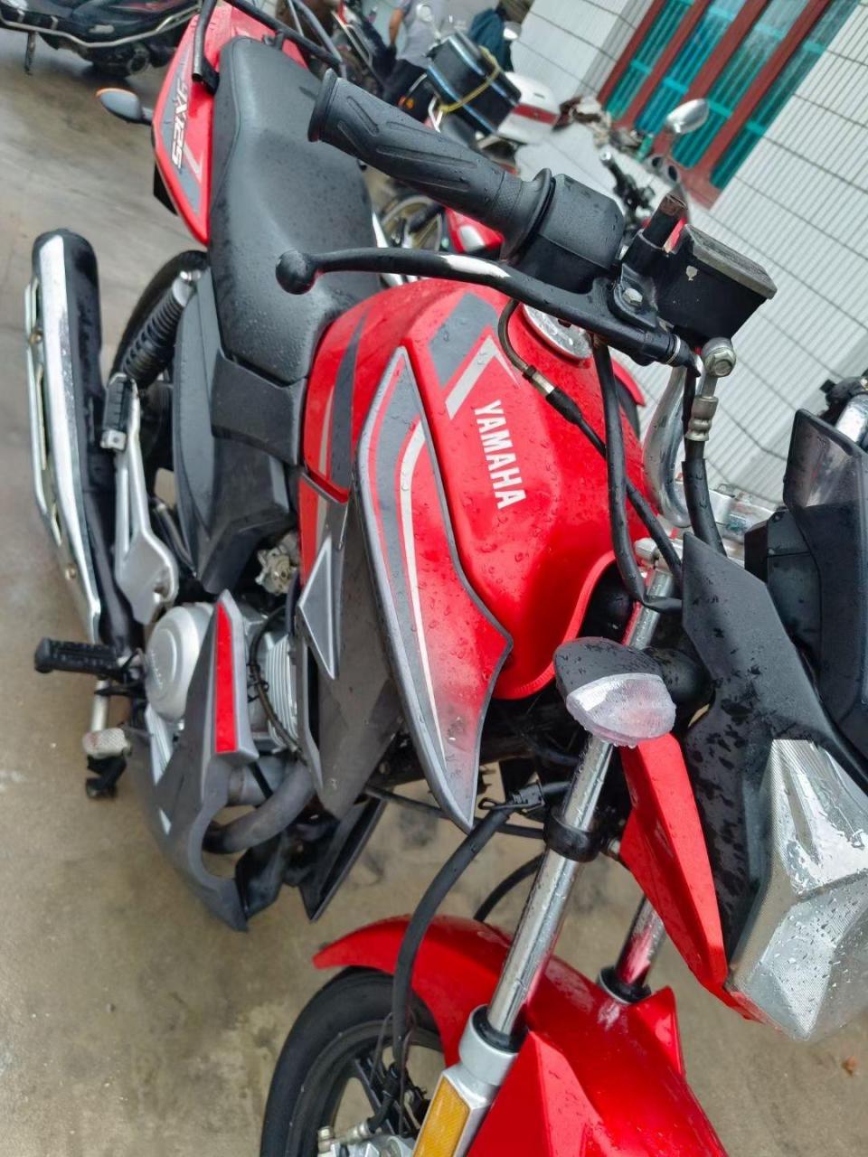 极品国三运动版雅马哈天隼.没打蜡自然新.一键启动到手开.