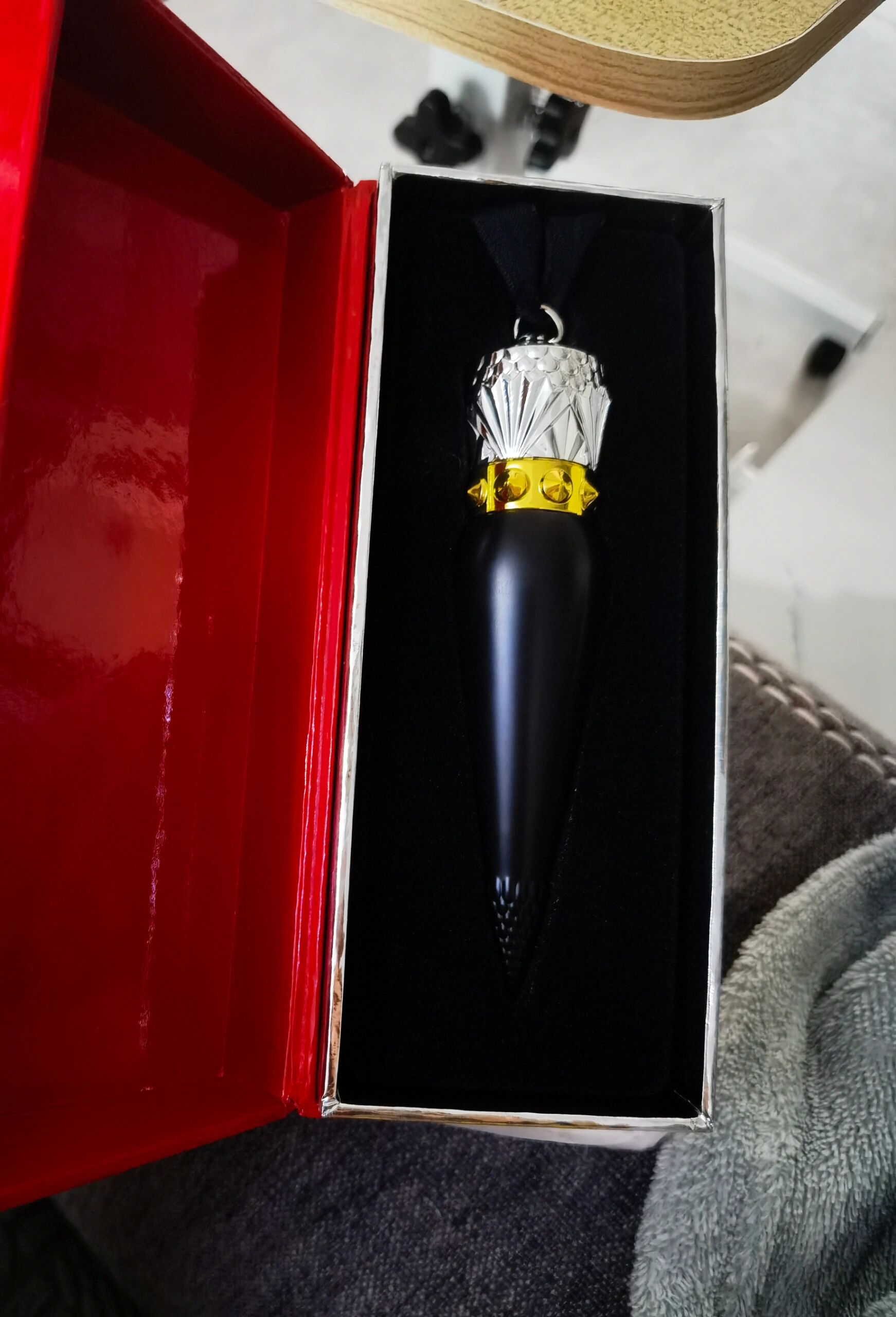 唇膏过保质期(唇膏保质期怎么看) 唇膏过保质期(唇膏保质期怎么看)