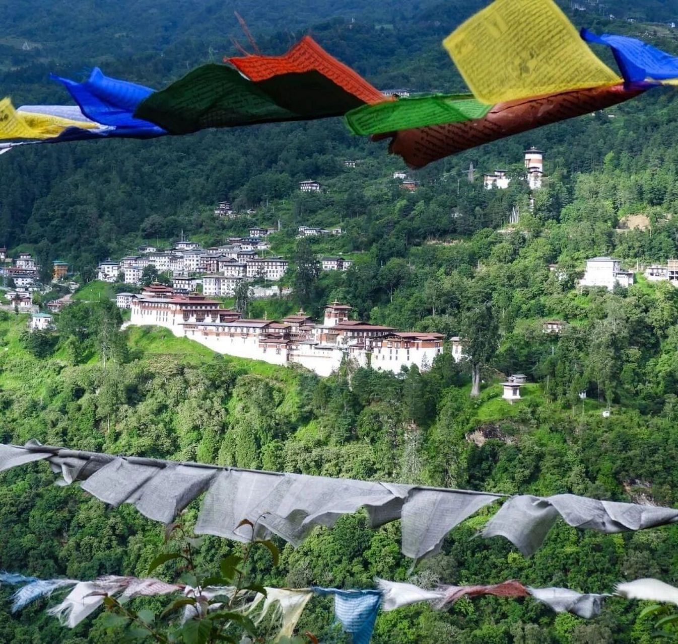 不丹旅行|来不丹要知道的十件事(上) 不丹拥有壮丽的喜马拉雅山脉景色