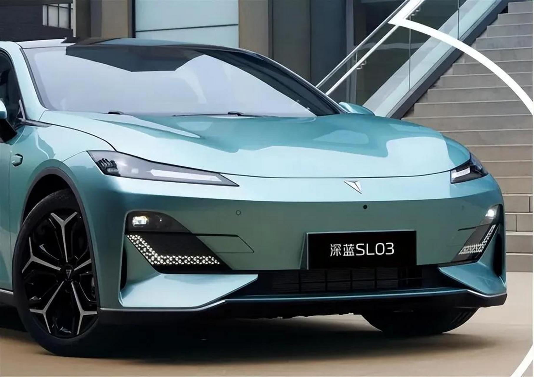 颜值三大升级,深蓝 sl03 焕新上市  深蓝sl03,作为国内新能源汽车市场