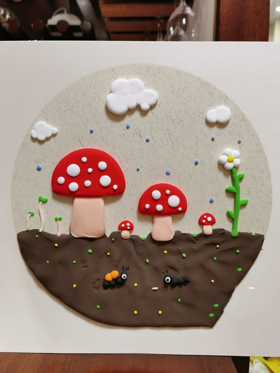 幼儿园粘土春天创意画 没事在家带孩子做的,很简单.