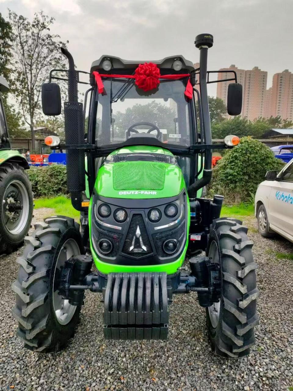 道依茨法尔904拖拉机 空调驾驶室,带气泵 后轮距1米2无极可调 全款11