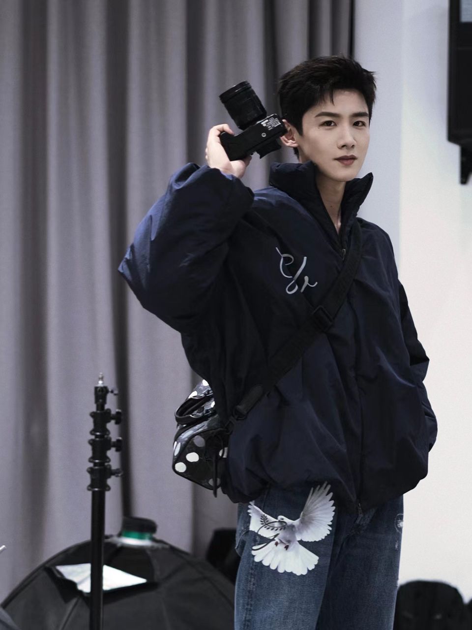 是怀柔帅气的good bai小王子06请把白敬亭好帅打在公屏上!