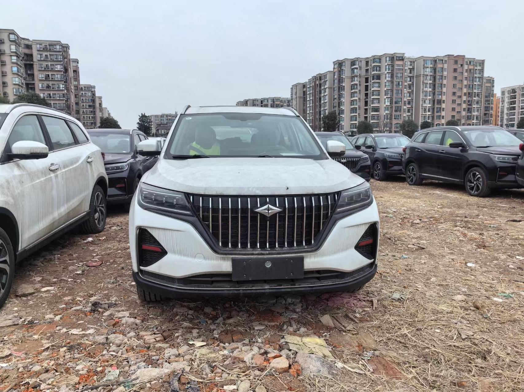 全景天菌北汽瑞翔x5 5万多包牌包 税买7座越野车, 指导价110800自动