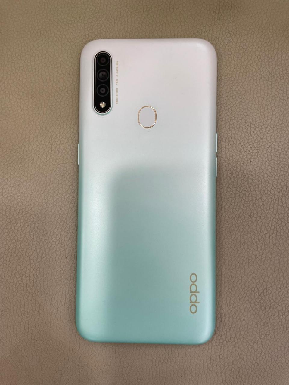 顶配99新天青色oppoa8.五一福利钱480带走.