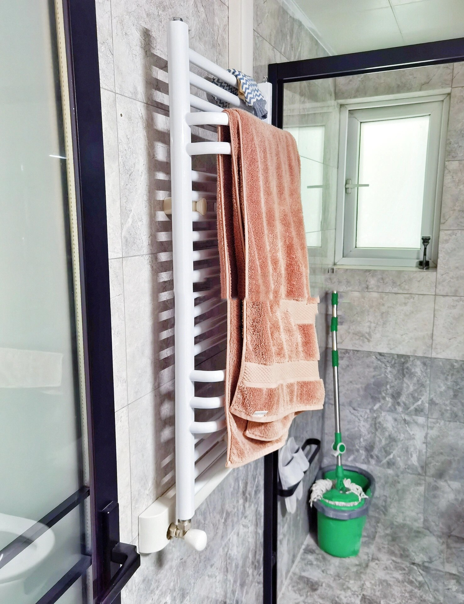 卫生间安装暖气片后大家是怎么使用的?