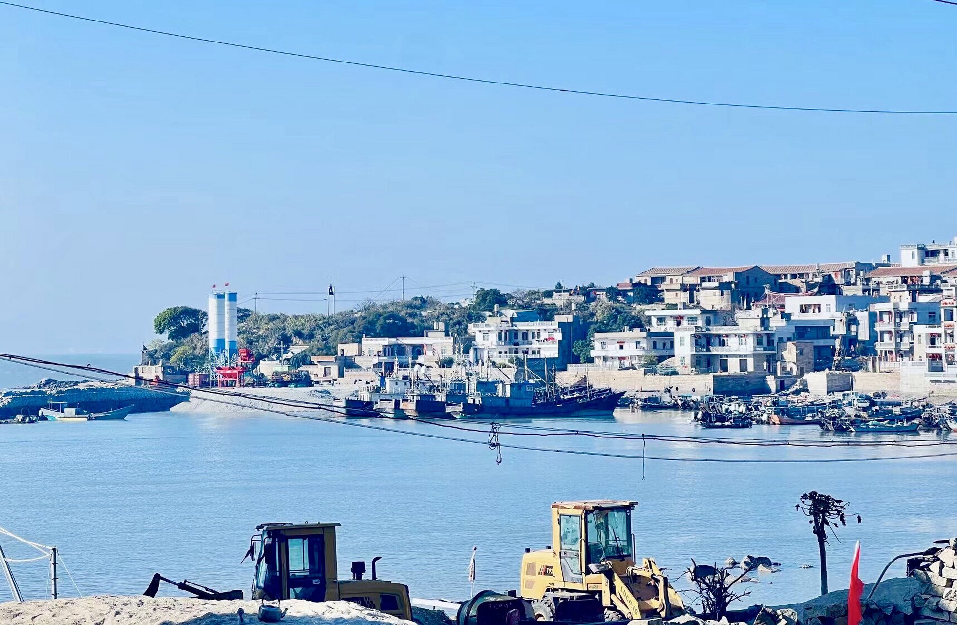 莆田黄瓜岛 朋友邀请来这过初九(当地元宵节吧) 来到这座岛,蛮惊讶的