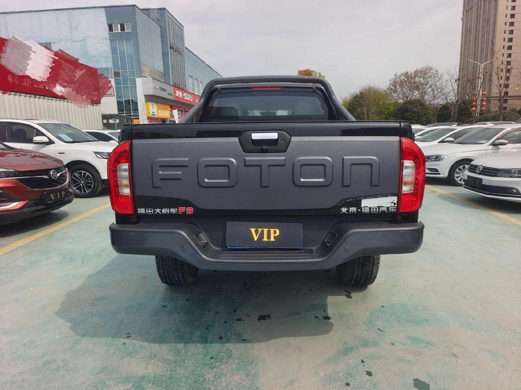 还没满月的福田皮卡. 柴油四驱长斗平底货箱.